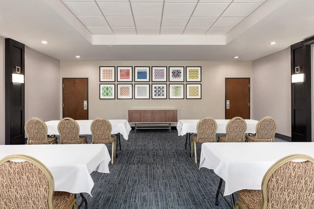 Holiday Inn Express Hotel & Suites Waycross by IHG photo 18