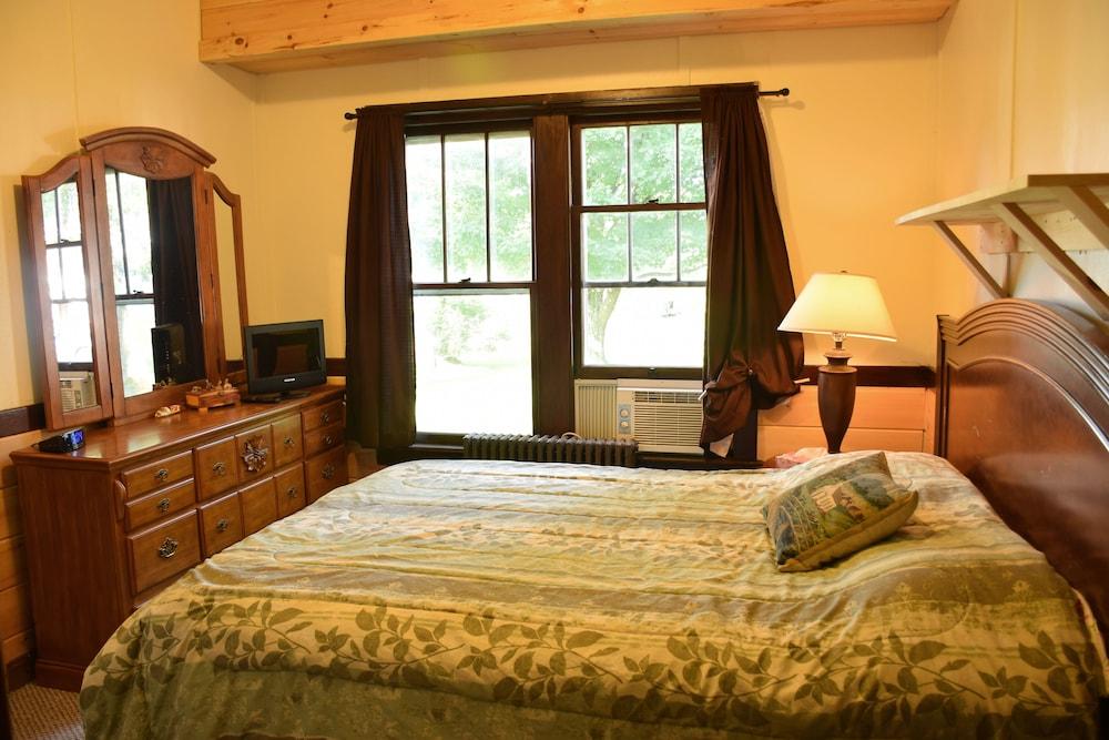 The Baseball Hotel photo 32