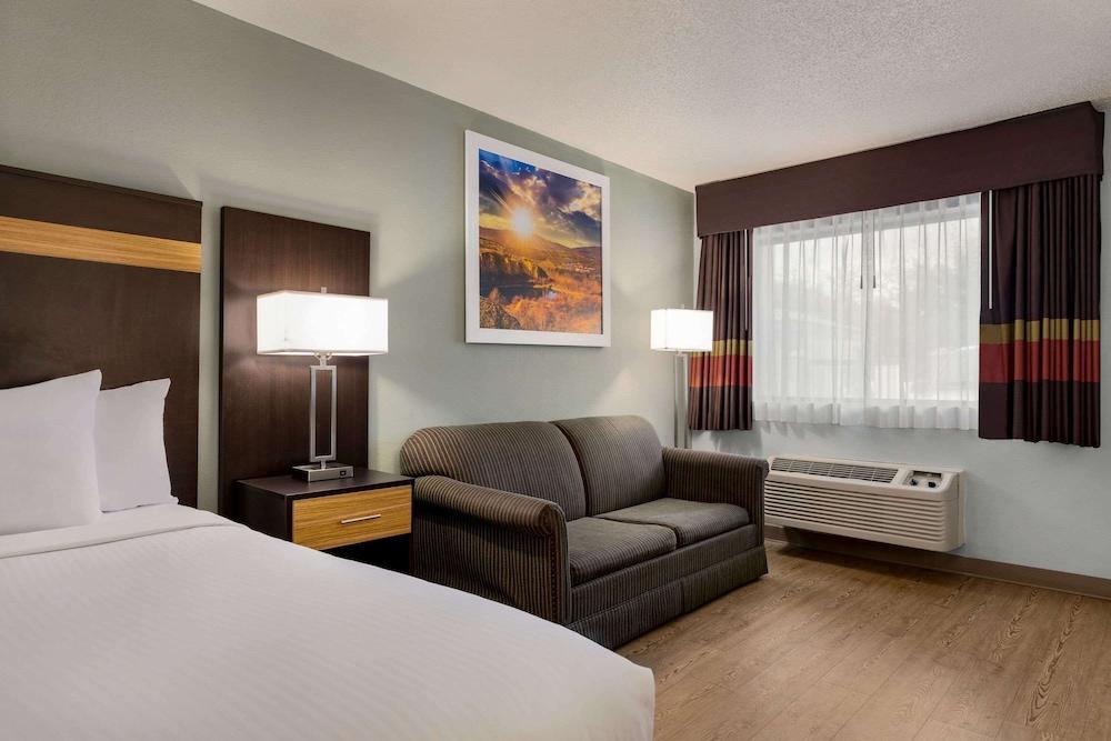 Days Inn by Wyndham Anderson photo 22