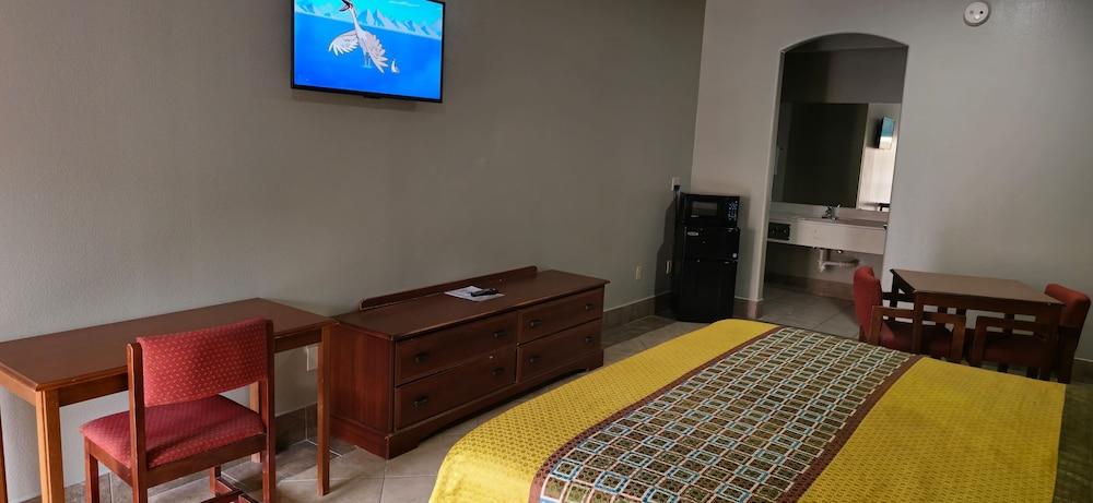 Texas Inn and Suites RGV photo 54