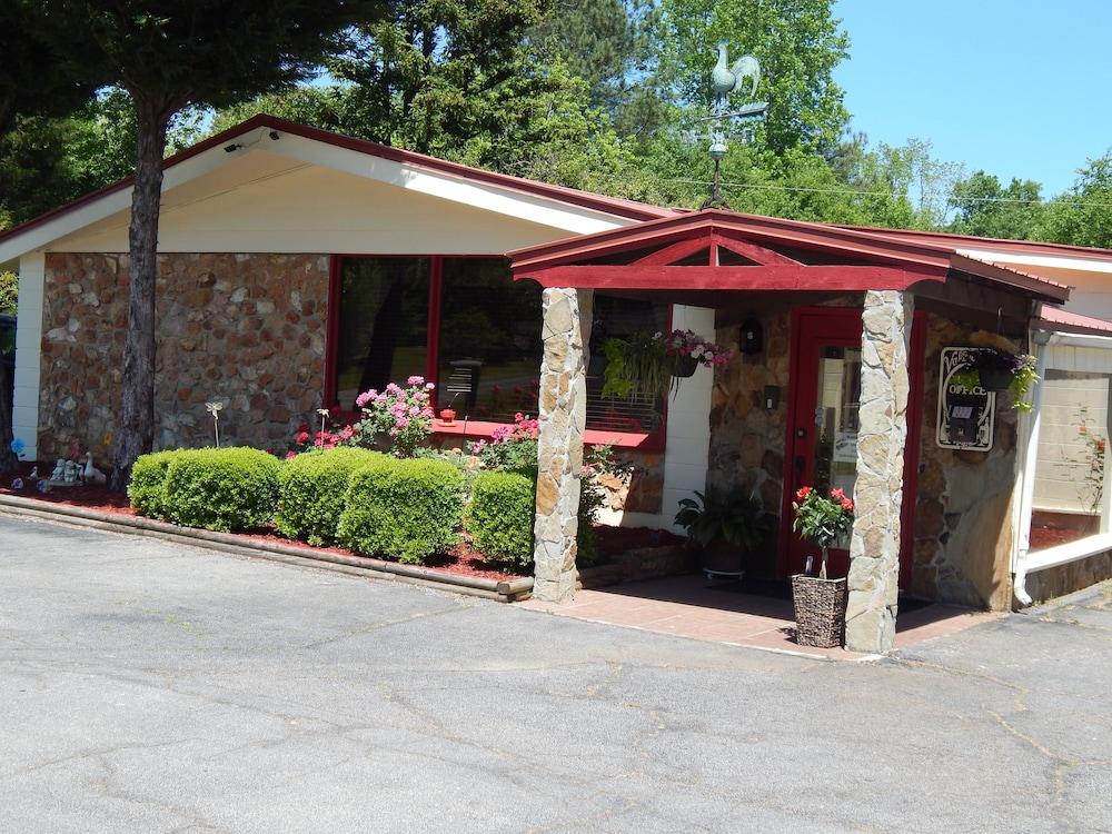 Valley Inn photo 1