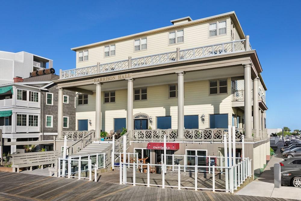 Harrison Hall Hotel photo 17