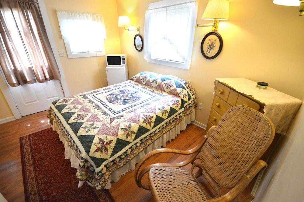 Shorelands Guest Resort and Cottages photo 44