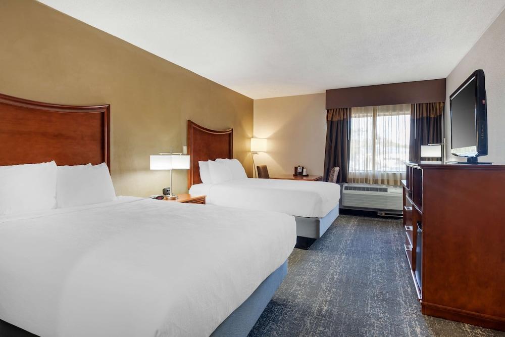 Clarion Inn North Haven - New Haven North photo 10