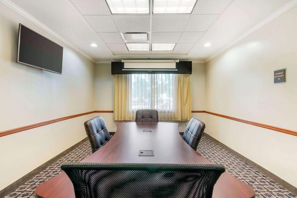 Best Western Plus Olathe Hotel photo 29