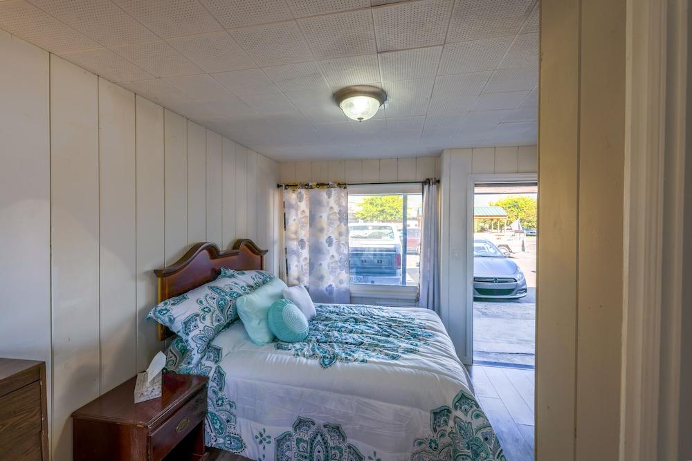 Cottage Inn photo 9