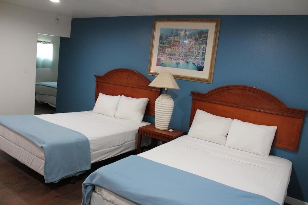Oceanside Inn and Suites photo 19