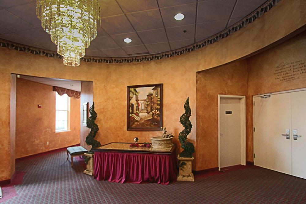 Quality Inn Conference Center at Citrus Hills photo 44