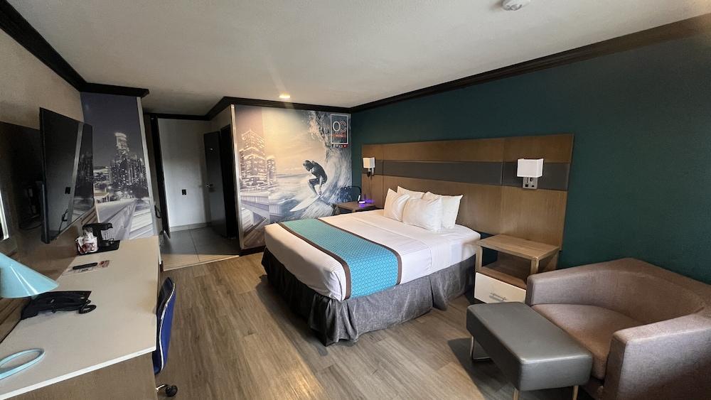 OC Hotel Costa Mesa photo 4