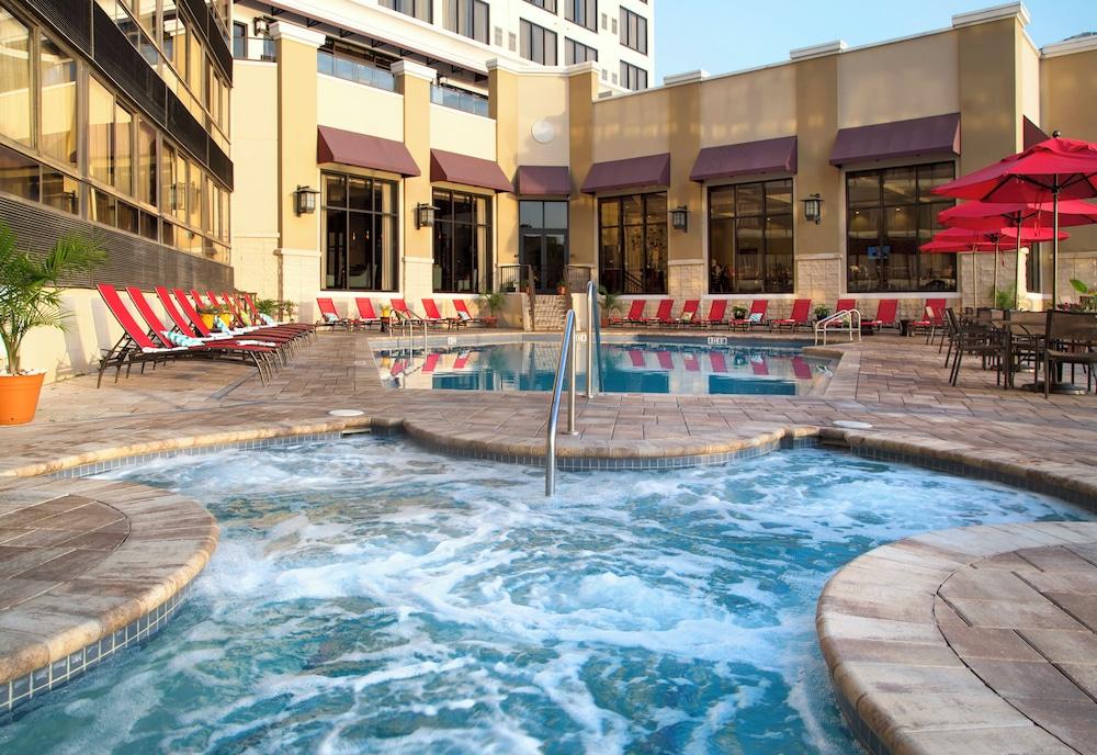 Ramada Plaza Resort & Suites by Wyndham Orlando Intl Drive photo 26