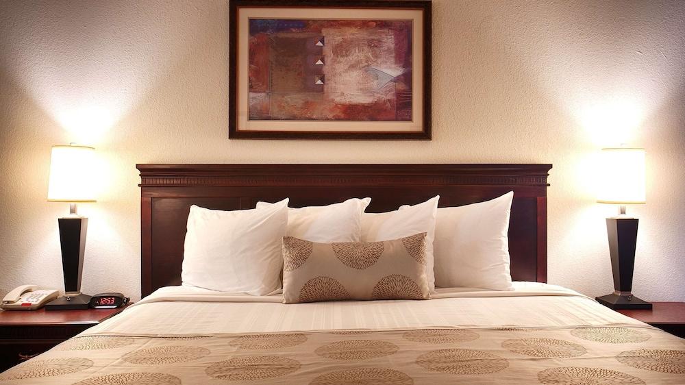 Best Western Jacksonville Inn photo 8