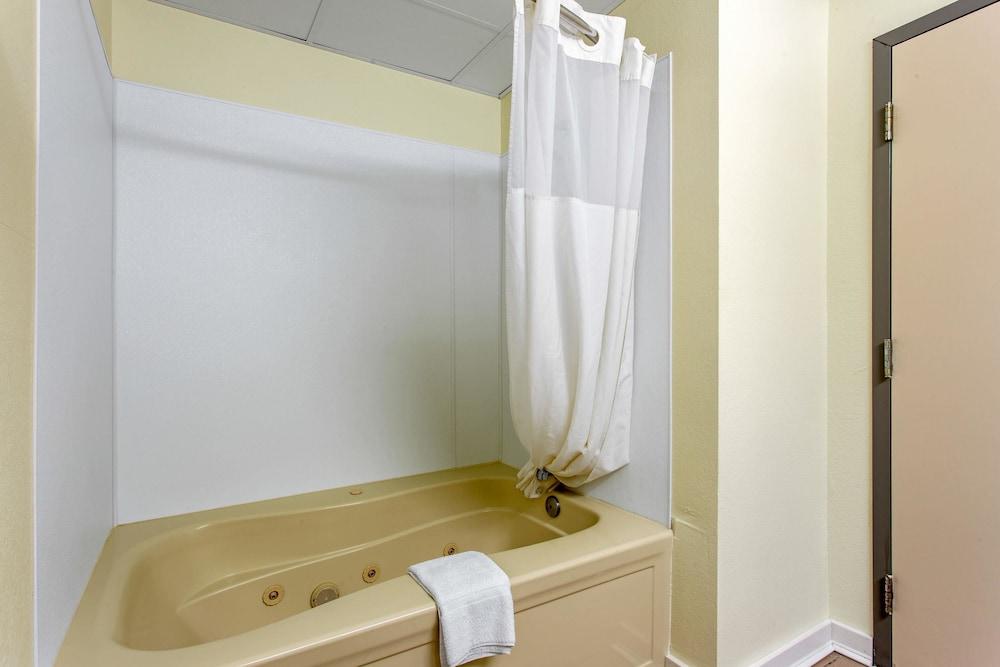 Quality Inn Surfside Myrtle Beach photo 20