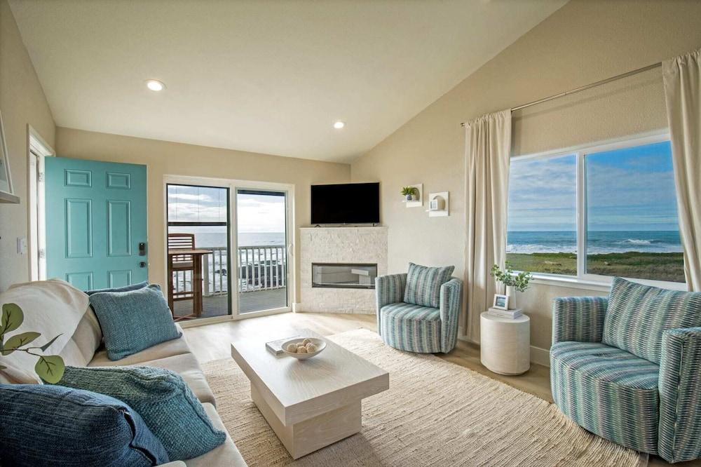 Black Sands Inn photo 44