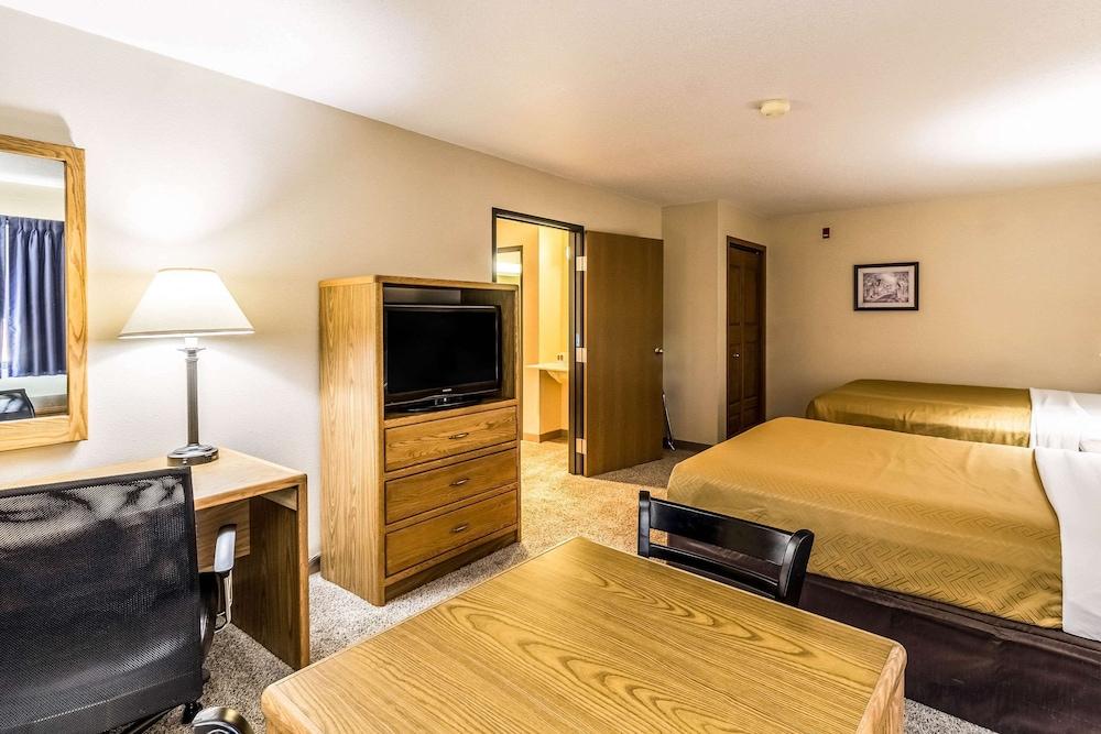 Econo Lodge Valley City photo 20