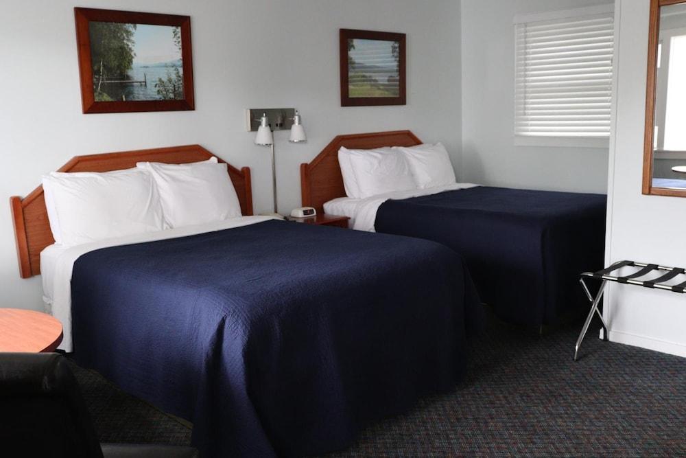 Admiral Motel photo 14