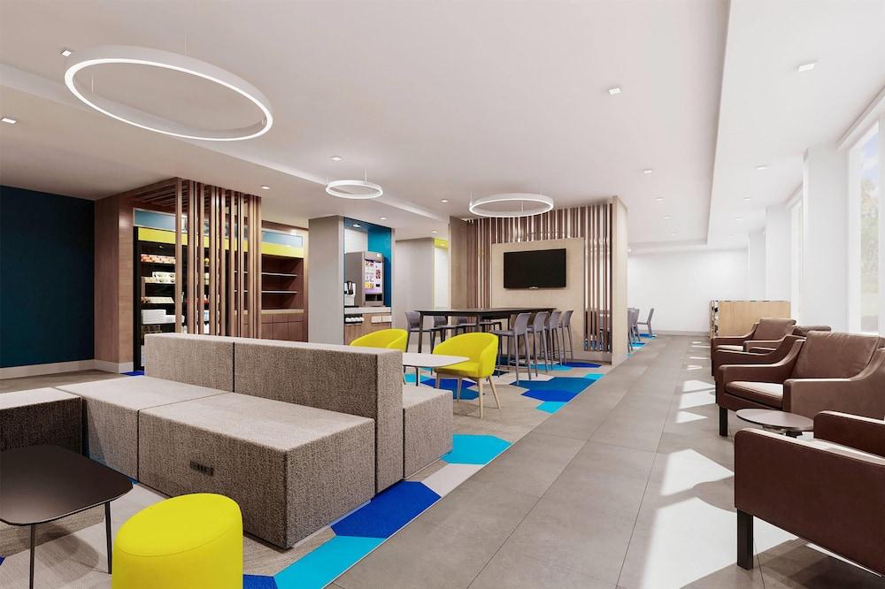 Microtel Inn & Suites By Wyndham Tooele photo 2