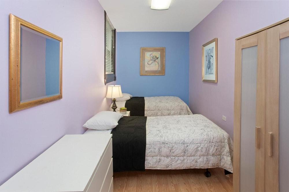 Chicago Parthenon Hostel photo 32