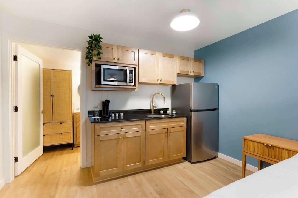 The Kennedy Tucson, SureStay Collection by Best Western photo 14