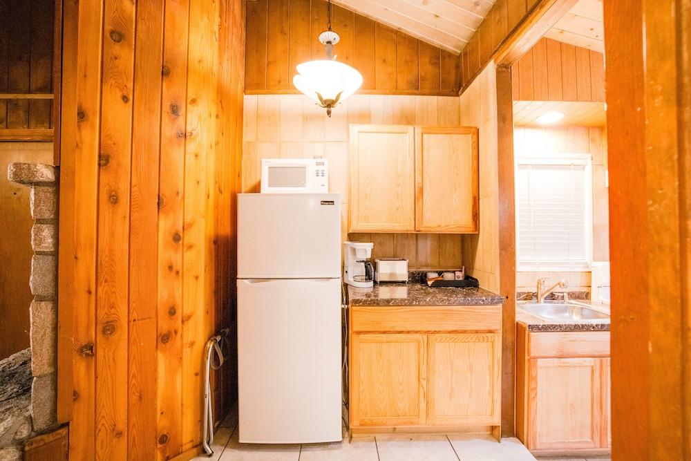 Arrowhead Tree Top Lodge photo 45