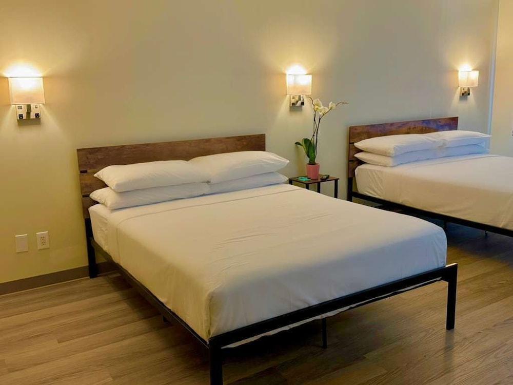Nova Hotel JFK photo 5