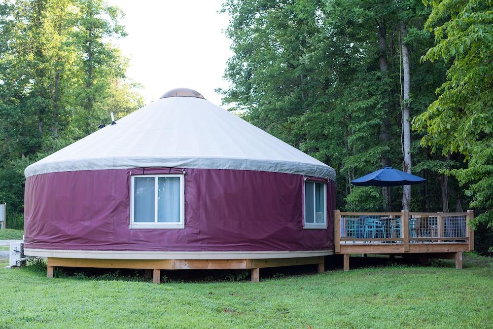 Emberglow Outdoor Resort photo 89