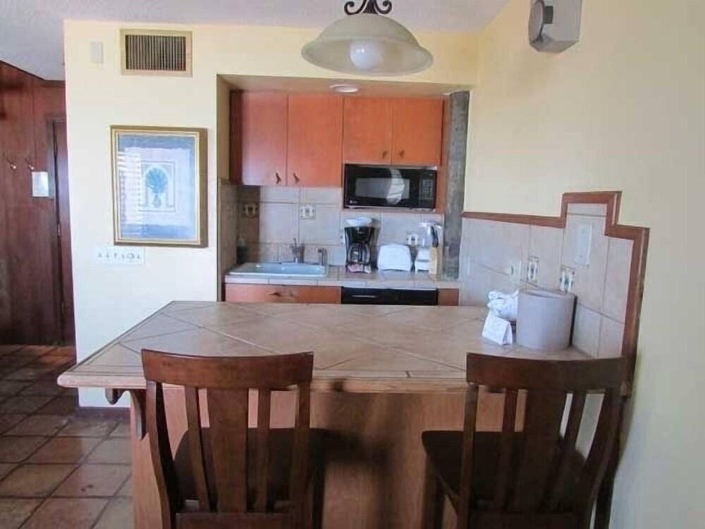 The Driftwood Resort photo 9