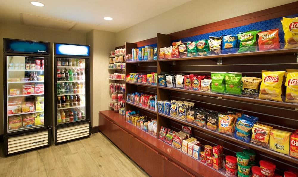 Hampton Inn Parsippany photo 52