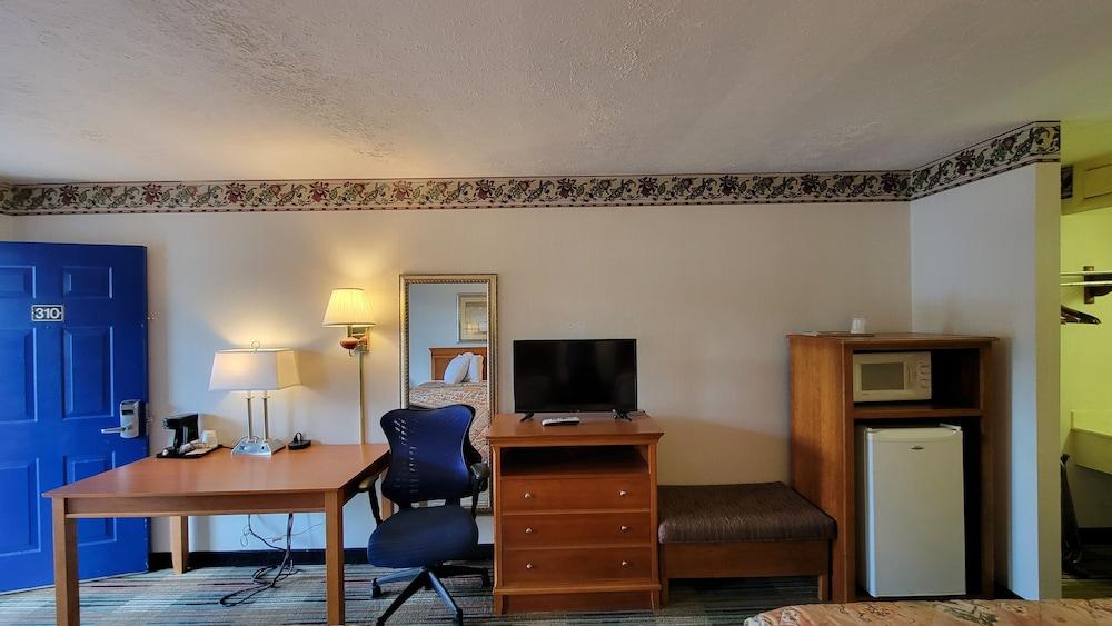 Imperial Lodge photo 11