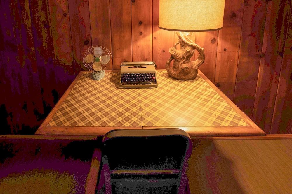 Joshua Tree Ranch House photo 3