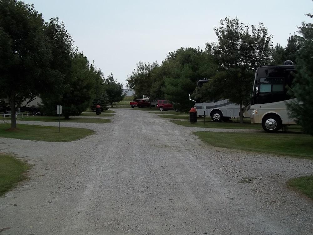 Sudbury Court Motel and RV Park photo 28