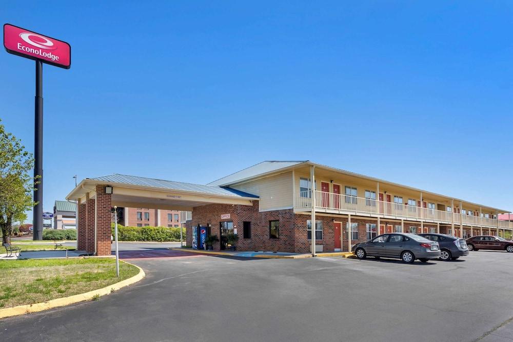 Econo Lodge Athens I-75 photo 12