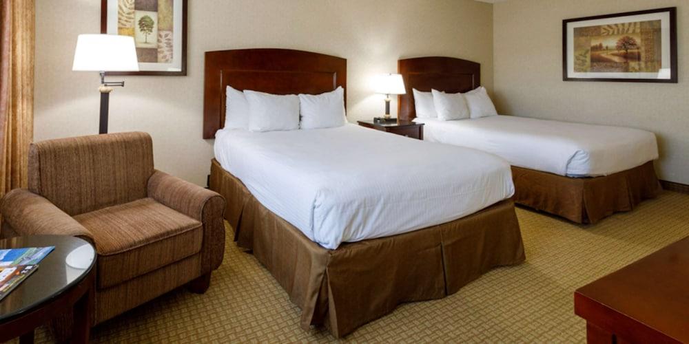 Maverick Hotel and Casino by Red Lion Hotels photo 4