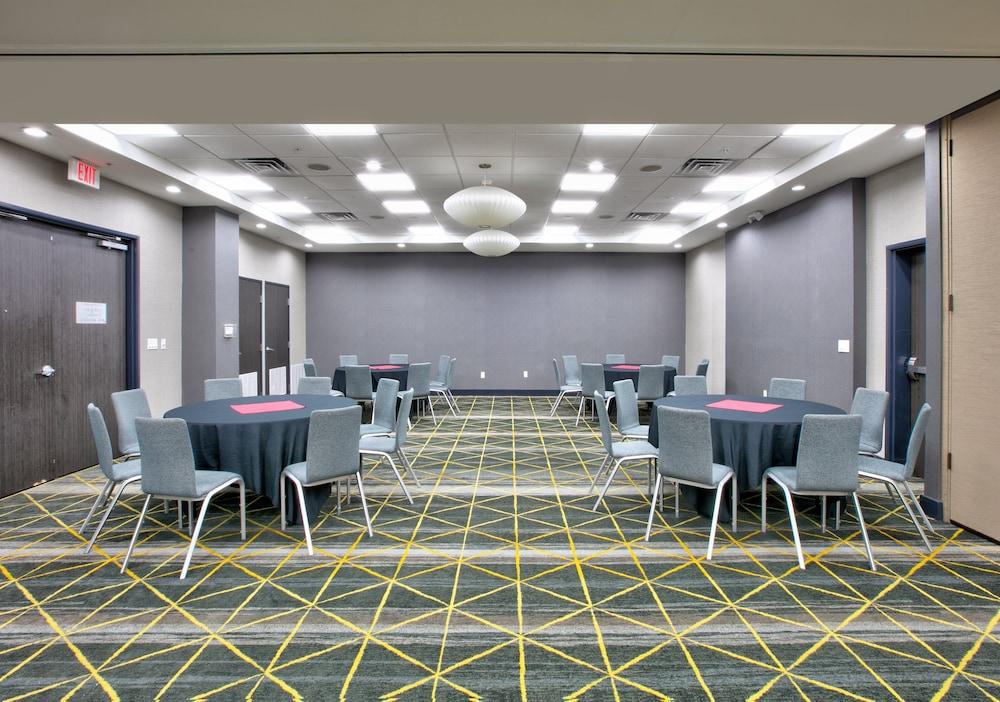 Holiday Inn DFW South by IHG photo 47