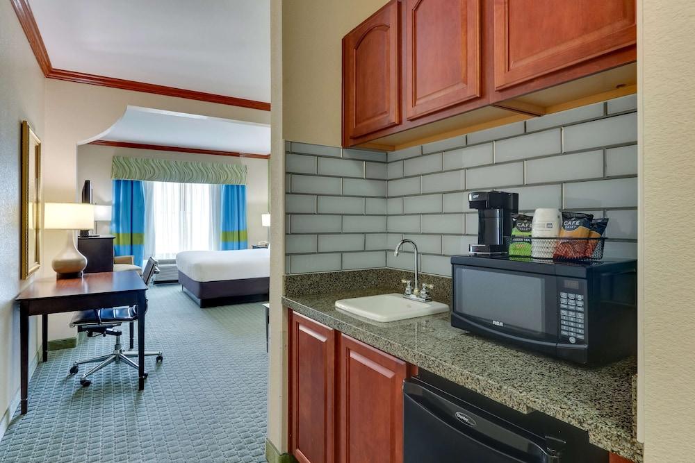 Comfort Inn & Suites Waco Woodway photo 13