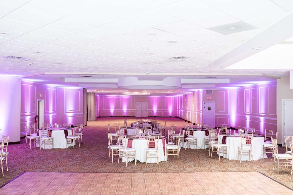 Spark by Hilton Bensalem Philadelphia photo 25