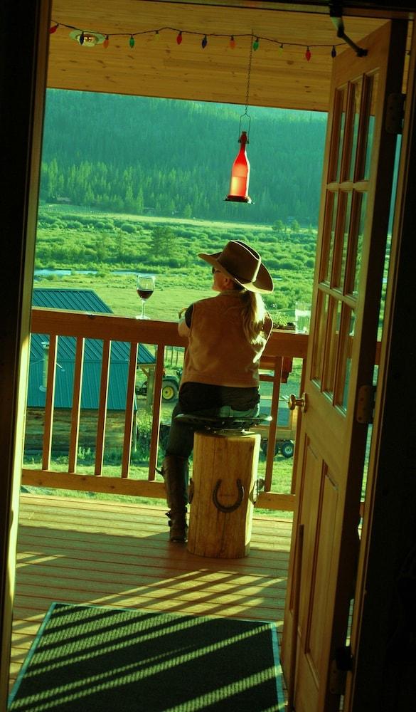 Lava Mountain Lodge photo 66