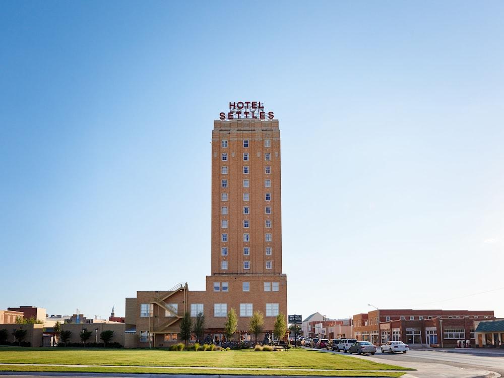 Hotel Settles photo 11