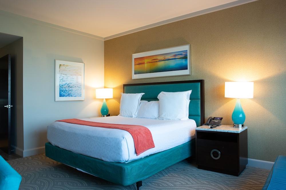 River Spirit Casino Resort photo 3