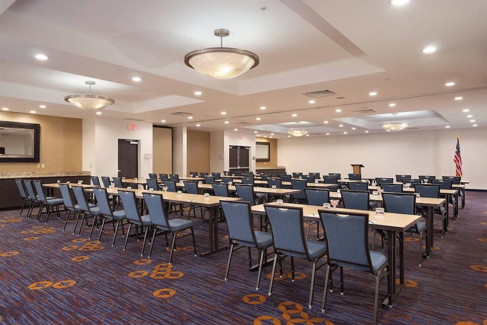 Courtyard Miami in Coral Gables by Marriott photo 9