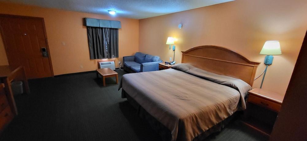 American Inn Cleburne photo 7