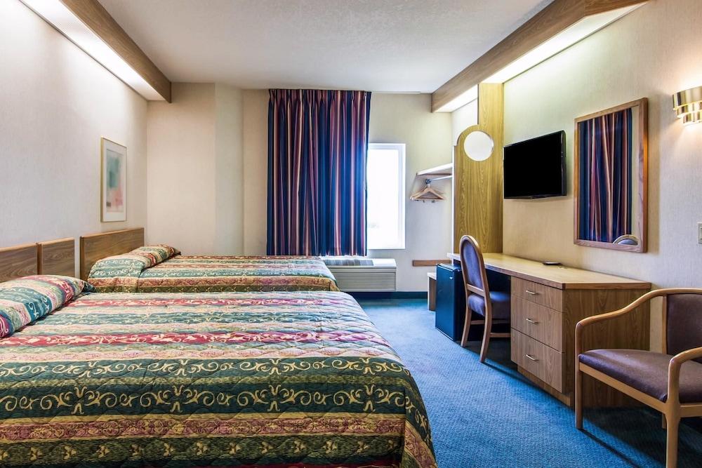 Rodeway Inn Salem Northgate photo 16