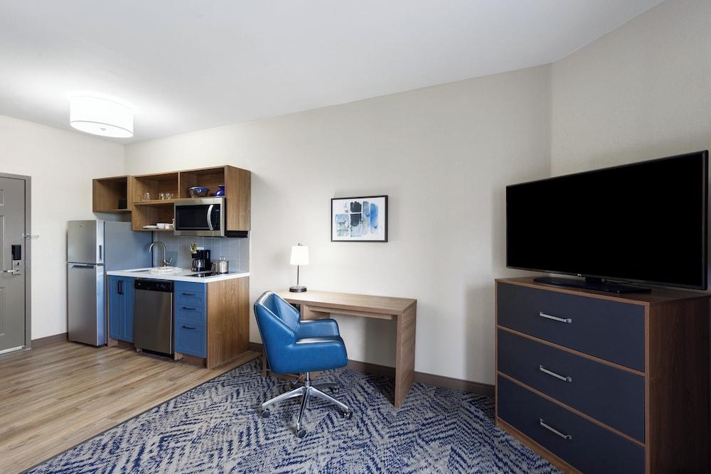 Candlewood Suites Yuma by IHG photo 13