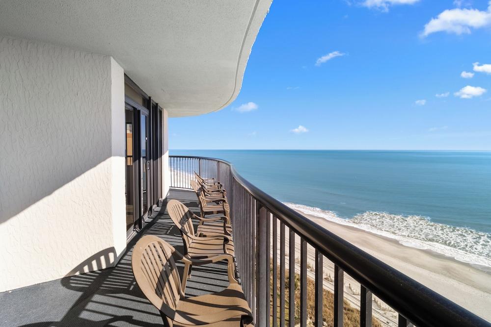 Compass Cove Resort photo 81