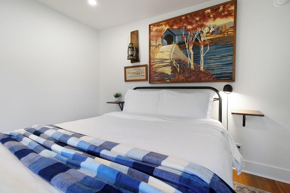 The Commercial Hotel photo 9