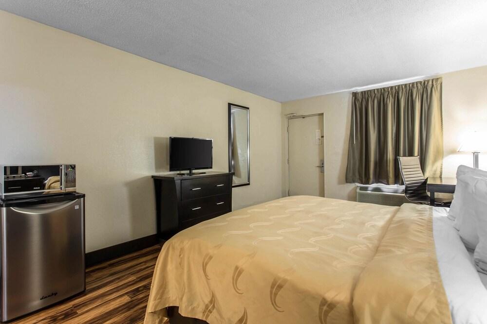 Quality Inn Goose Creek - Charleston photo 30
