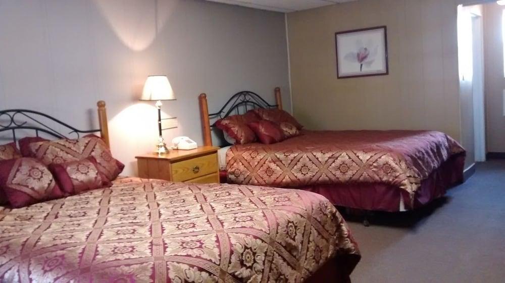 Five Star Inn photo 9