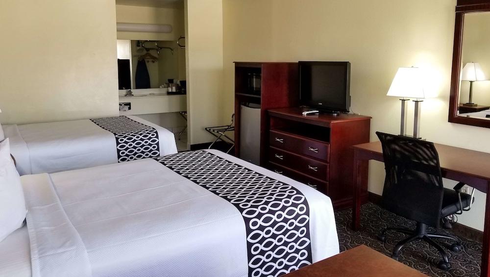 Shiloh Inn photo 10
