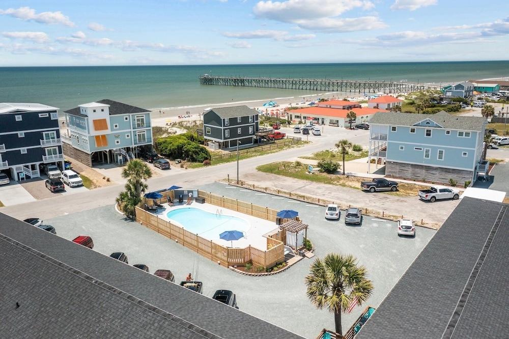 The Beach House Motel & Suites photo 21