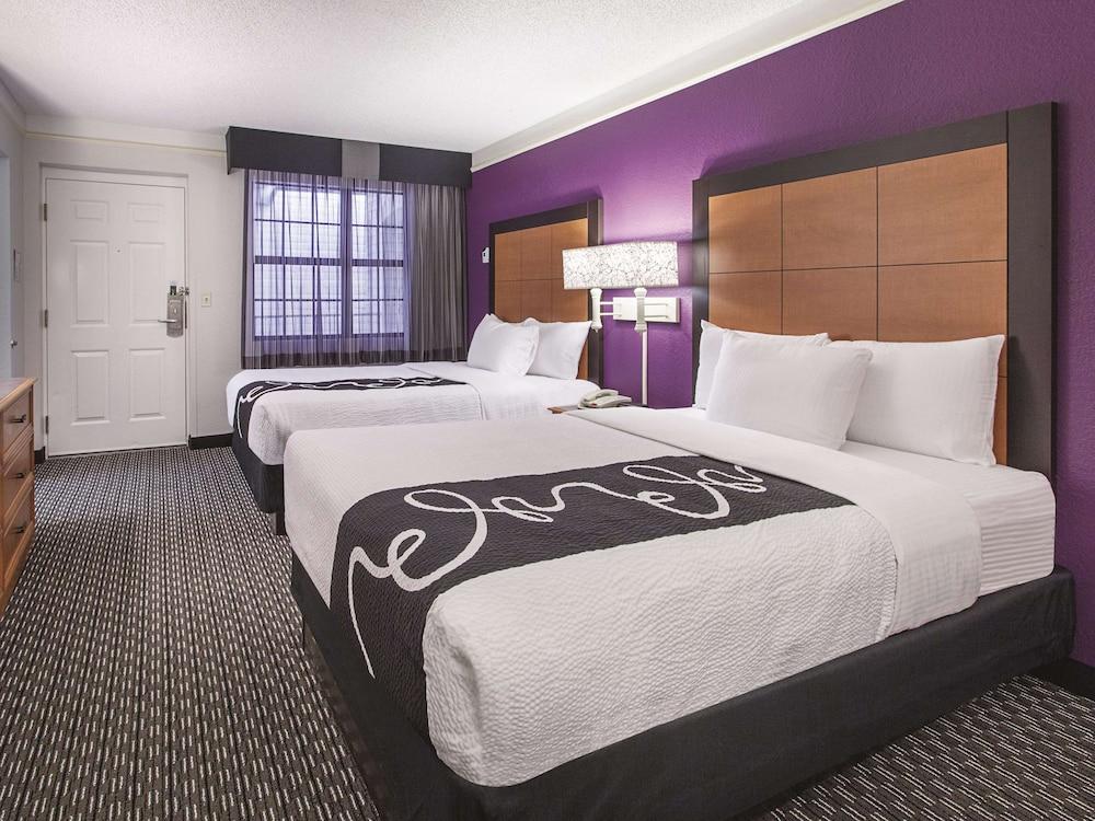 La Quinta Inn by Wyndham San Marcos photo 15