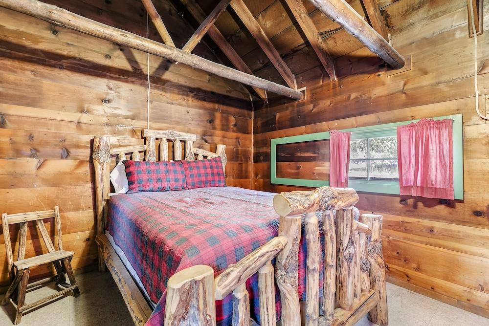 Sawtooth Lodge photo 13